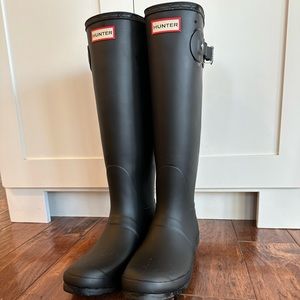 Tall Hunter Black Boots